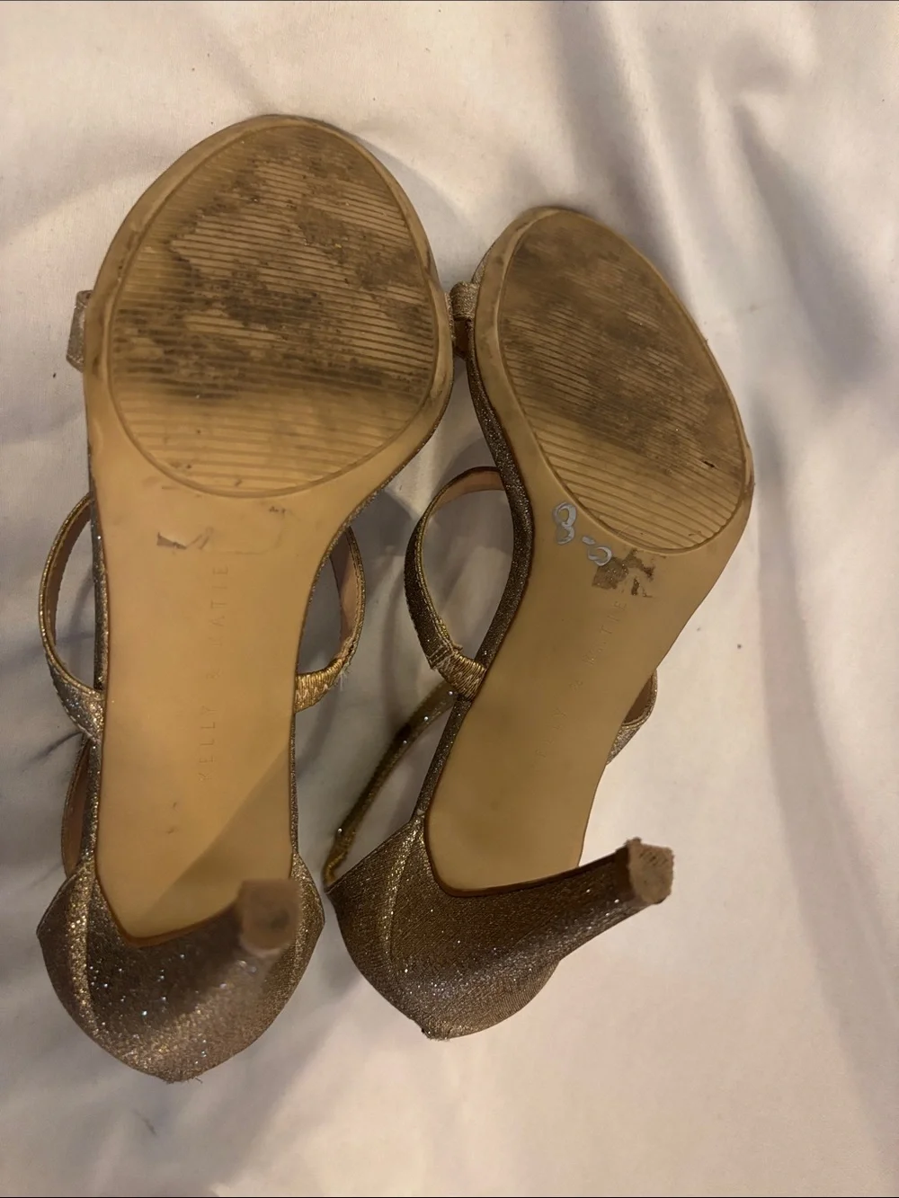Kelly & Katie Leffli Sandal Gold Glitter Heel Size 7.5